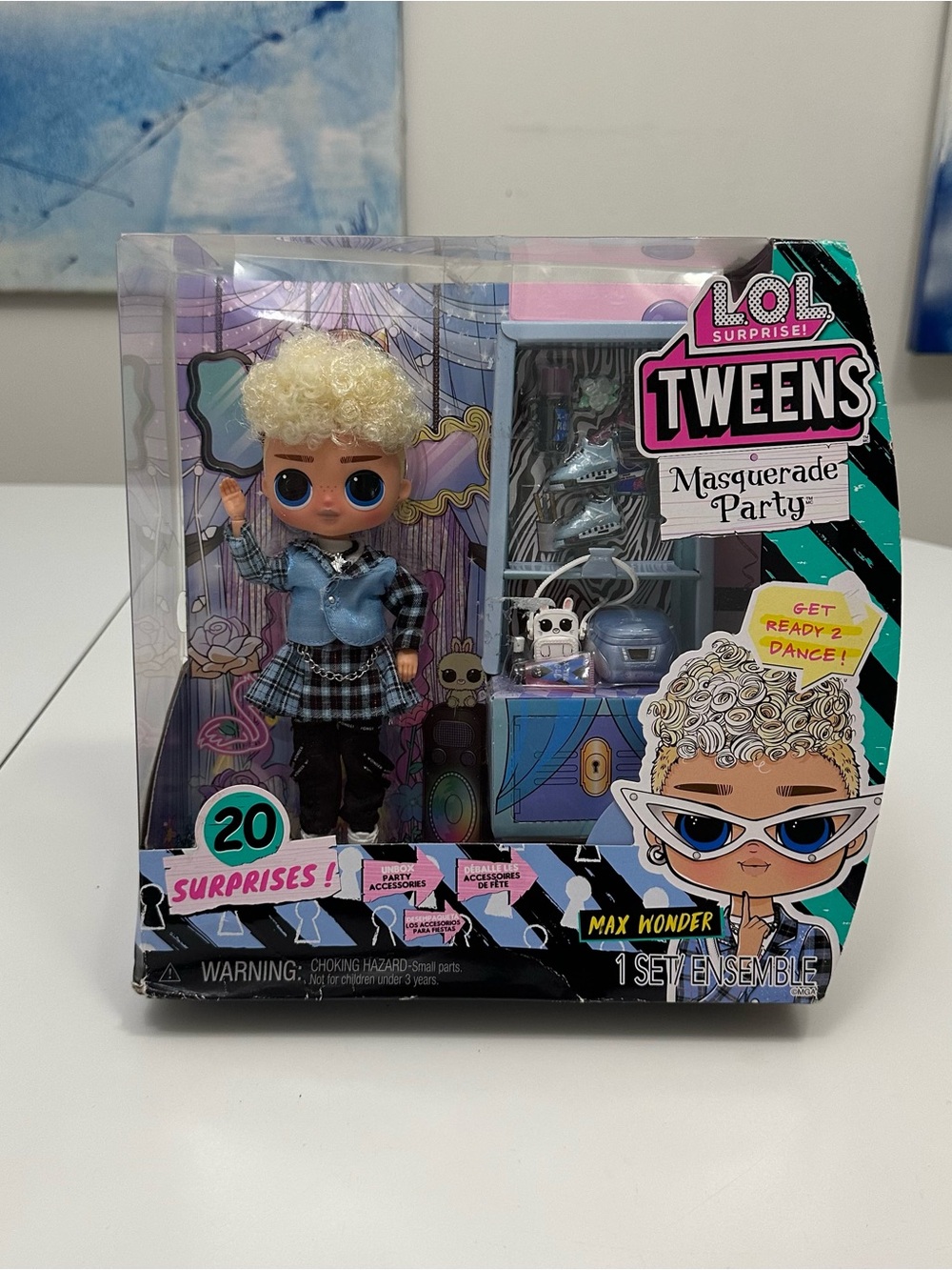 L.O.L. Surprise! Tweens Masquerade Party Max Wonder Fashion Doll